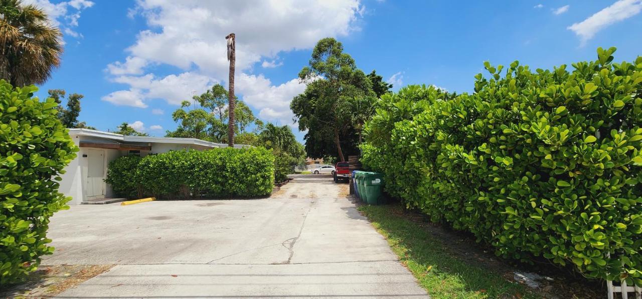 Private Aparment Studio In The Hard Of Miami Unit # 6 Opa-locka Luaran gambar